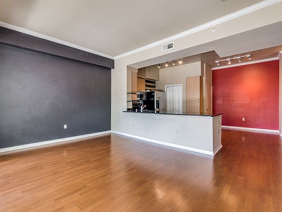 5th image of 3225 Turtle Creek Blvd APT 230