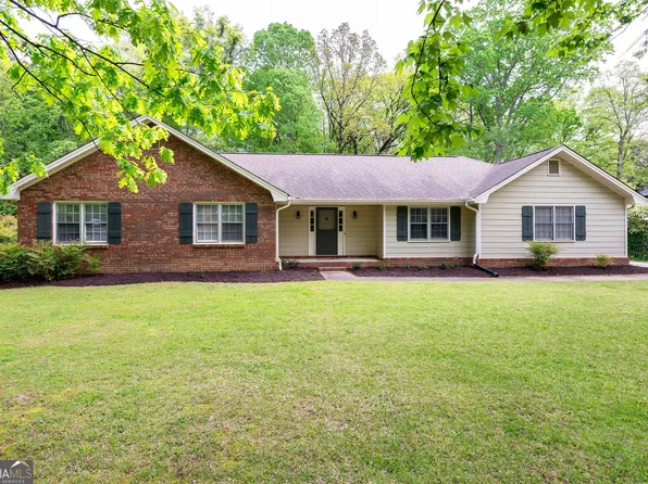 1607 Ramblewood Way, Snellville, GA 30078