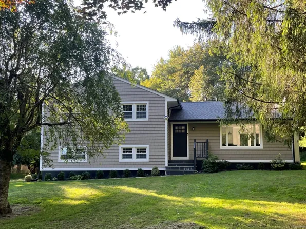 23 North Road, Woodbury, CT 06798