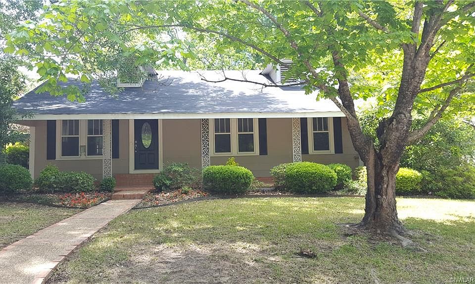 1st image of 621 Oak Knoll St