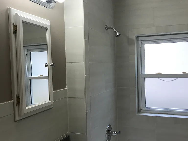 194 Morningside Dr — Photo 12