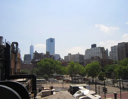 Rented by City Connections Realty | media 11