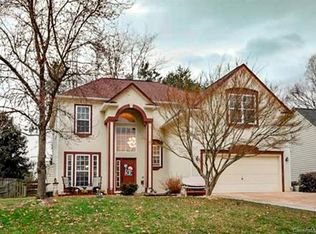 137 W Maranta Rd, Mooresville, NC 28117