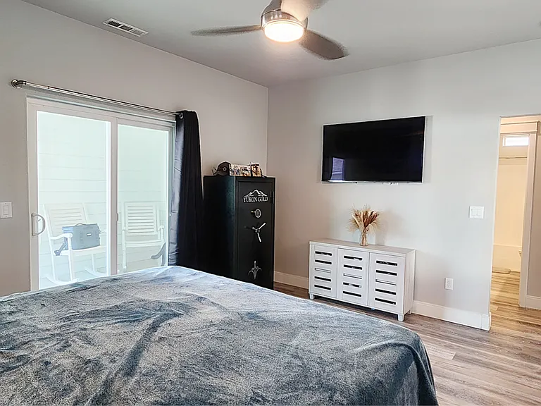 4516 Corvina St — Photo 18
