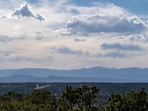 1204/1206 Ojo Azul, Santa Fe, NM 87501