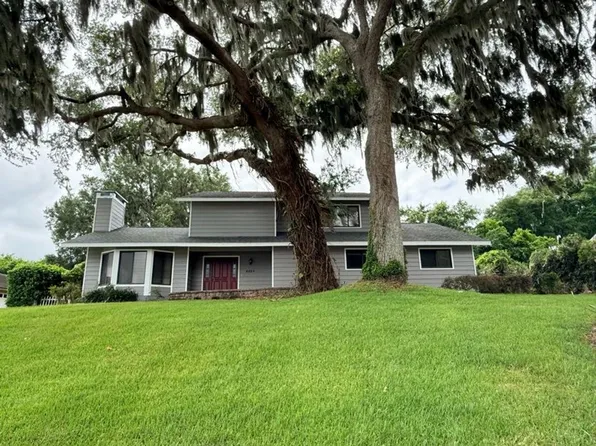 6804 Lake View Dr, Yalaha, FL 34797