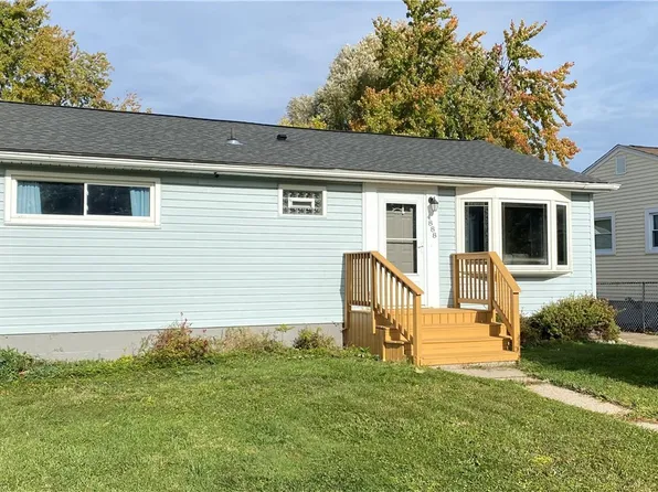 4888 Kennison Pkwy, Hamburg, NY 14075