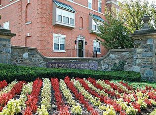 3888 Porter St NW APT A343, Washington, DC