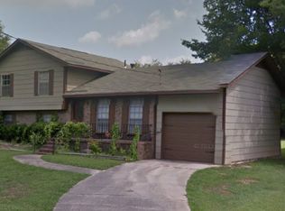 500 Creekview Dr, Pelham, AL 35124