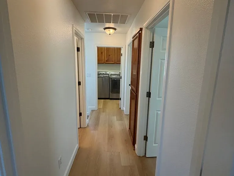 1425 Blue Squirrel St — Photo 18