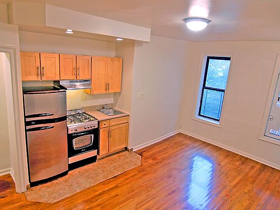 2nd image of 141 W 139th St APT D6