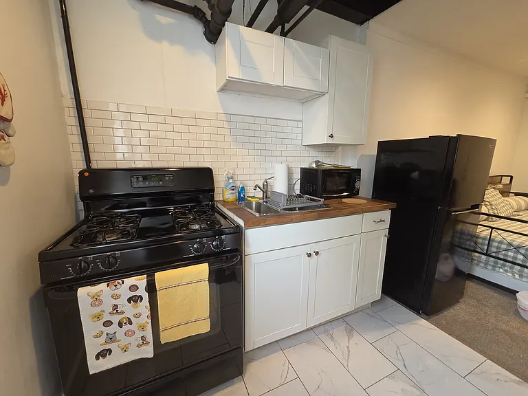 7536 Dunedin St #E — Photo 12