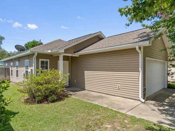 126 Matt Blvd, Niceville, FL 32578