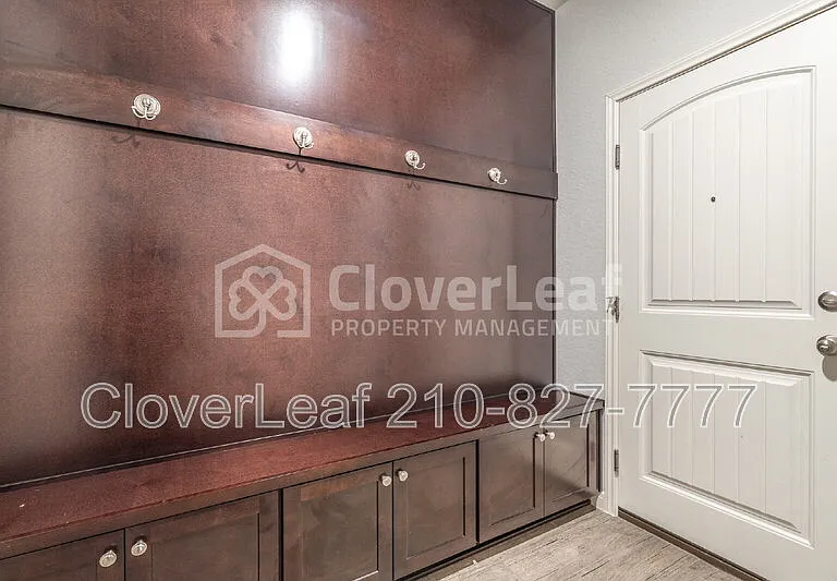 1909 Shepherd Path — Photo 33
