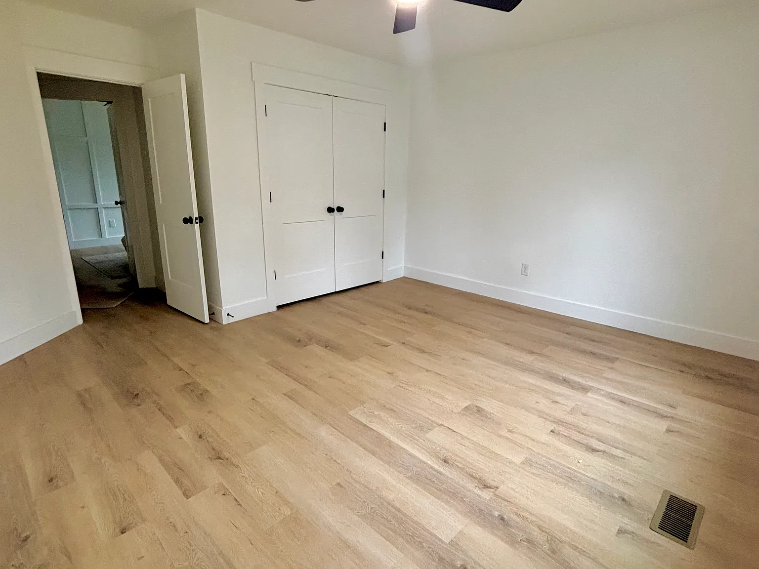 4 bed, 1550 sqft, $1,000 — Photo 3