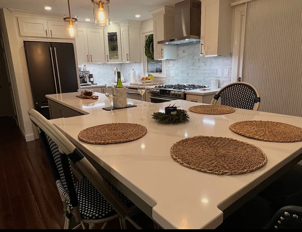 5 bed, 1872 sqft, $3,950 — Photo 4