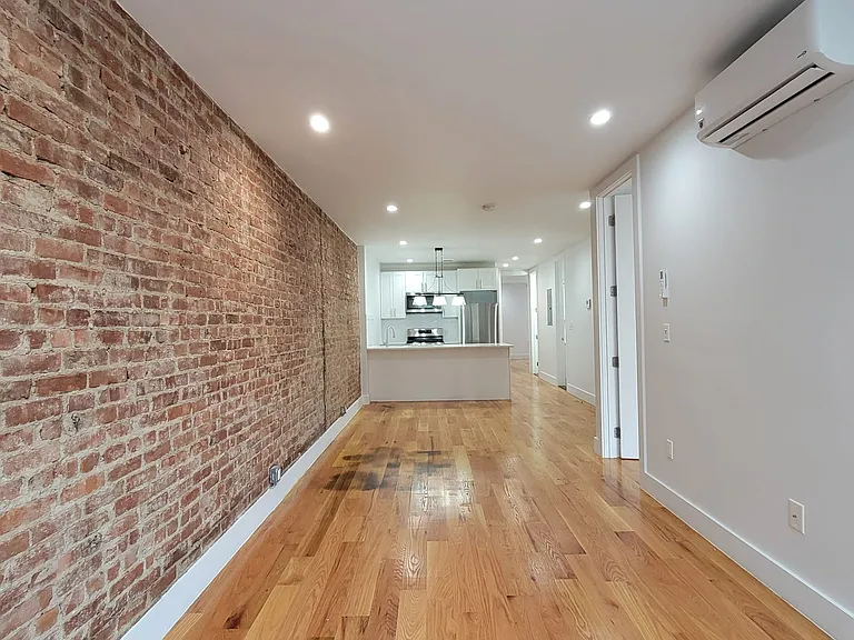 1250 Flatbush Ave #2L — Photo 4