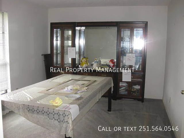 420 Lakeview Dr W — Photo 4