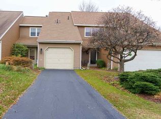 26 Quincy Rd, Glenmont, NY 12077