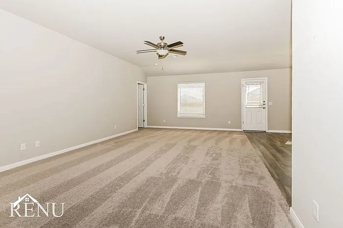 1605 Maroon Dr — Photo 6
