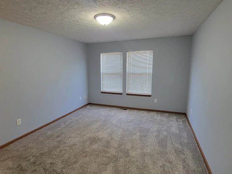 2123 Bridgewater Cir #A — Photo 12