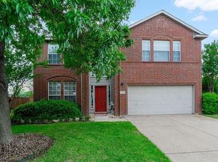 1201 River Ridge Rd, Roanoke, TX 76262