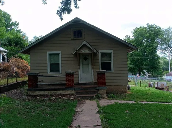 139 N Ditzler Ave, Independence, MO 64053