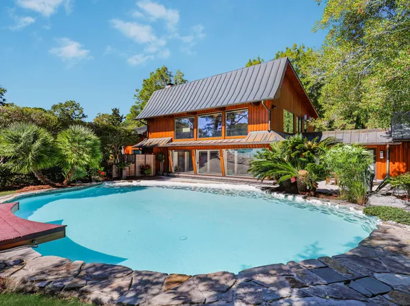 901 Red Coat Run, Mount Pleasant, SC 29464