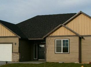 3902 W 20th Pl, Kennewick, WA 99338