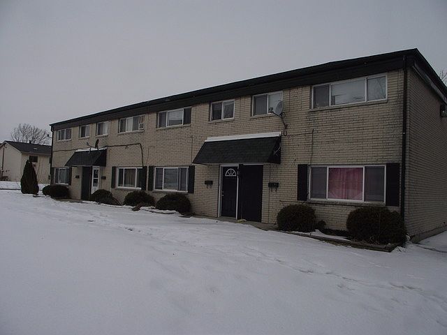 1st image of 554 Gregory Dr