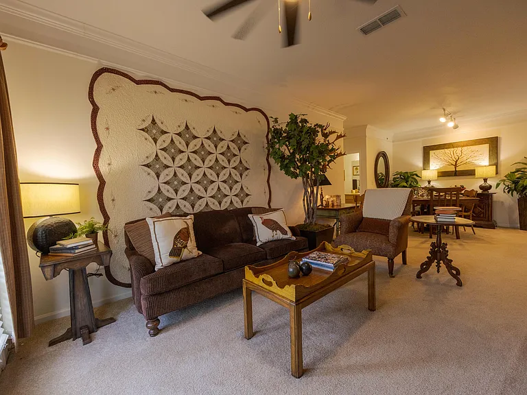 Knob Creek Apartments — Photo 10