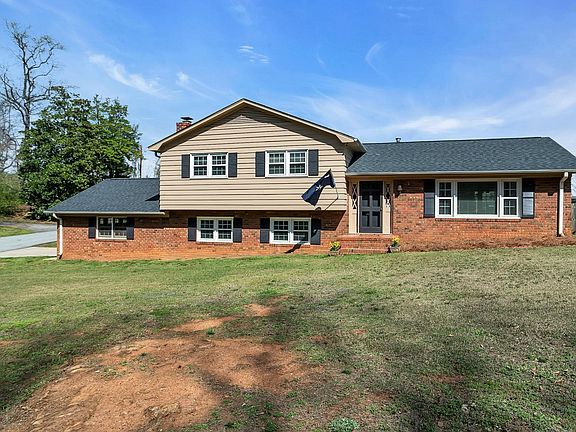 4th image of 717 Richbourg Rd