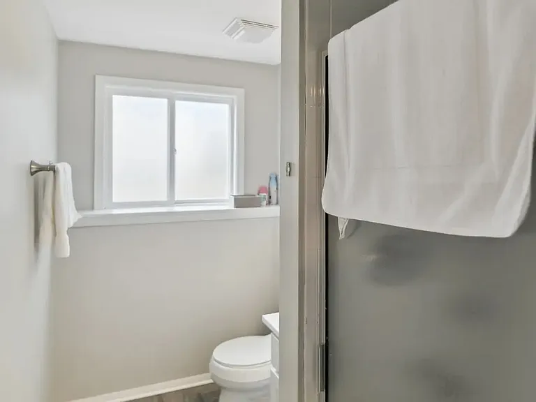 251 Harding Ave — Photo 30