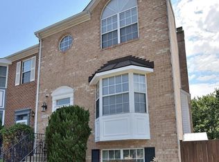 21028 Gladstone Dr, Sterling, VA 20164