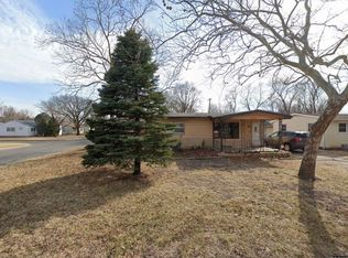 2203 W Dallas St, Wichita, KS 67217
