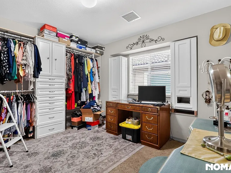 12485 Chamberlain Dr — Photo 33