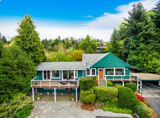 8612 Fauntleroy Pl SW, Seattle, WA 98136