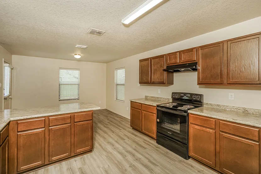 Ashley Heights — Photo 2