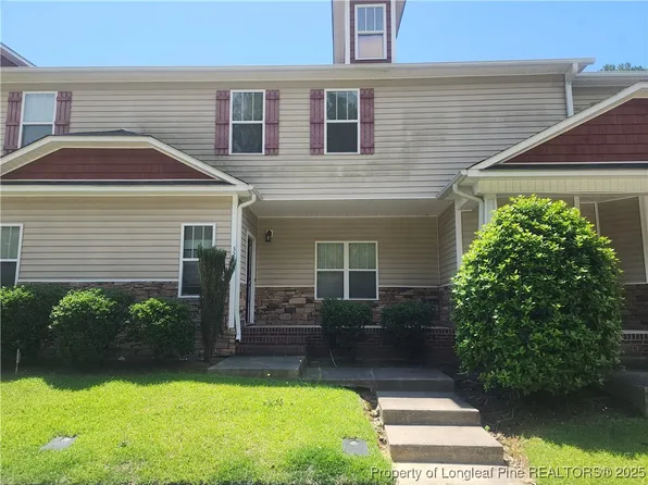 3246 Green Valley Rd, Fayetteville, NC 28301