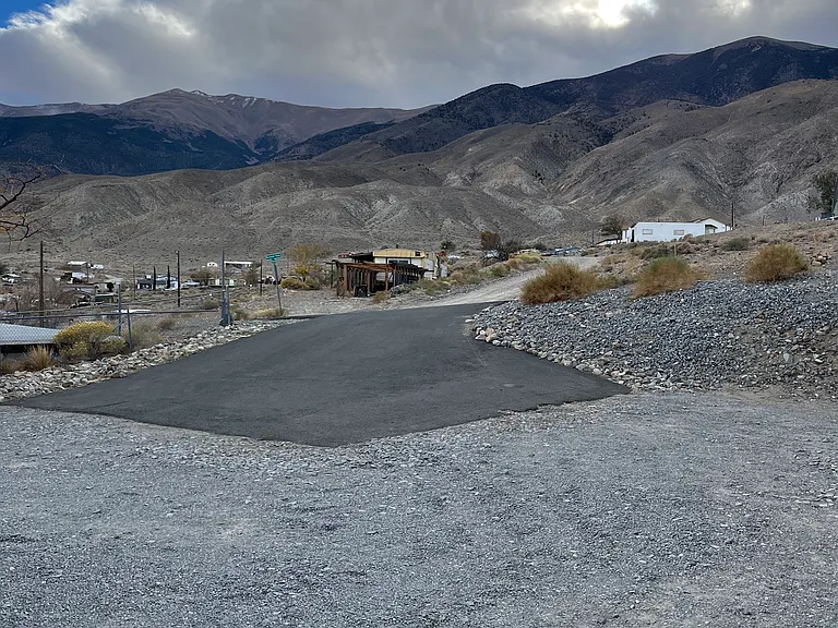 Driveway Entrance. Mountain view