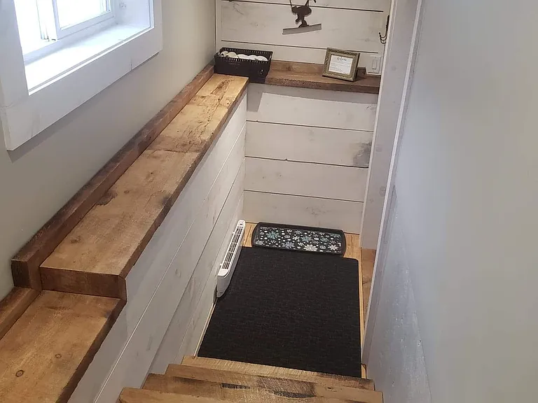 50 Trott Blvd — Photo 5