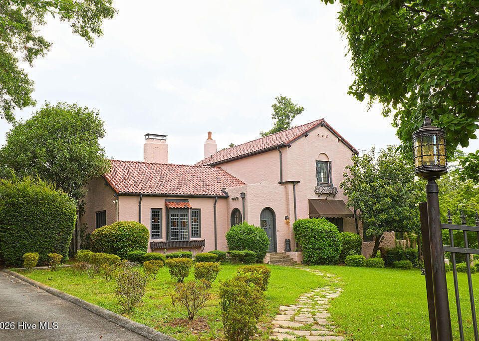 1st image of 2133 Cumming Road
