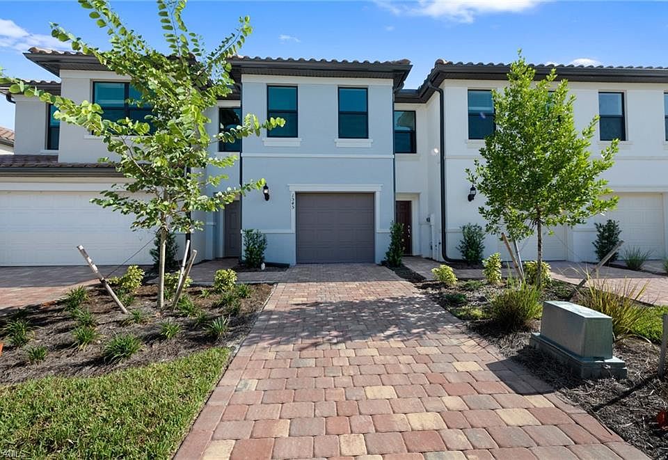 1st image of 1552 Lake Jessup CIR