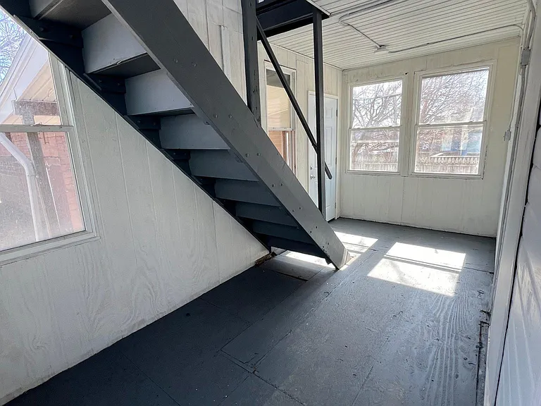 610 N McBride St #SINGLE FAMILY — Photo 16