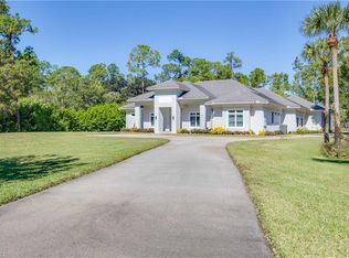 4885 Tamarind Ridge Dr, Naples, FL 34119