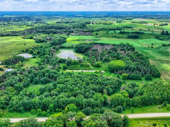 50th St W, Webster, MN 55088