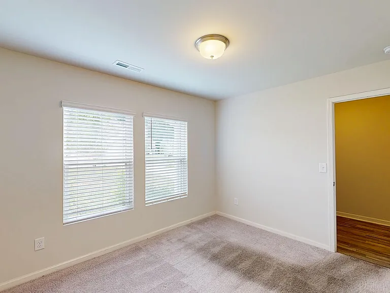1300 Winter Sweet Ct — Photo 11