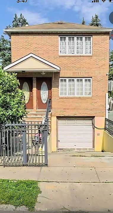 1st image of 6935 164th St