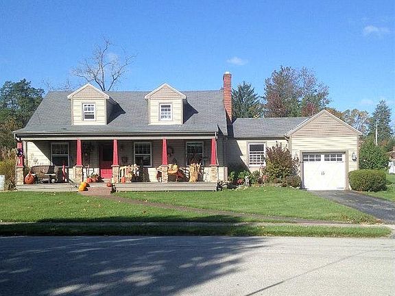 2nd image of 421 Vine St