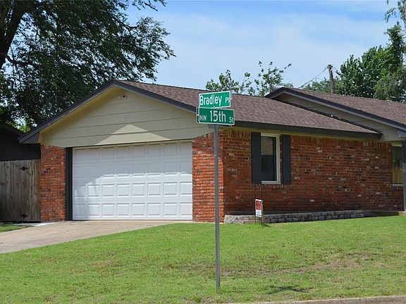 2nd image of 7616 NW 15th St